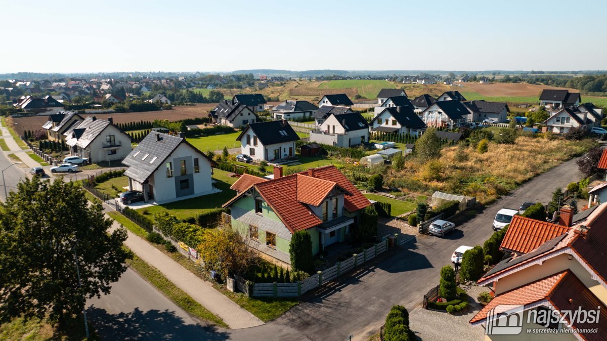 Choszczno- Dom jednorodzinny 230 m2 podpiwniczony  (39)