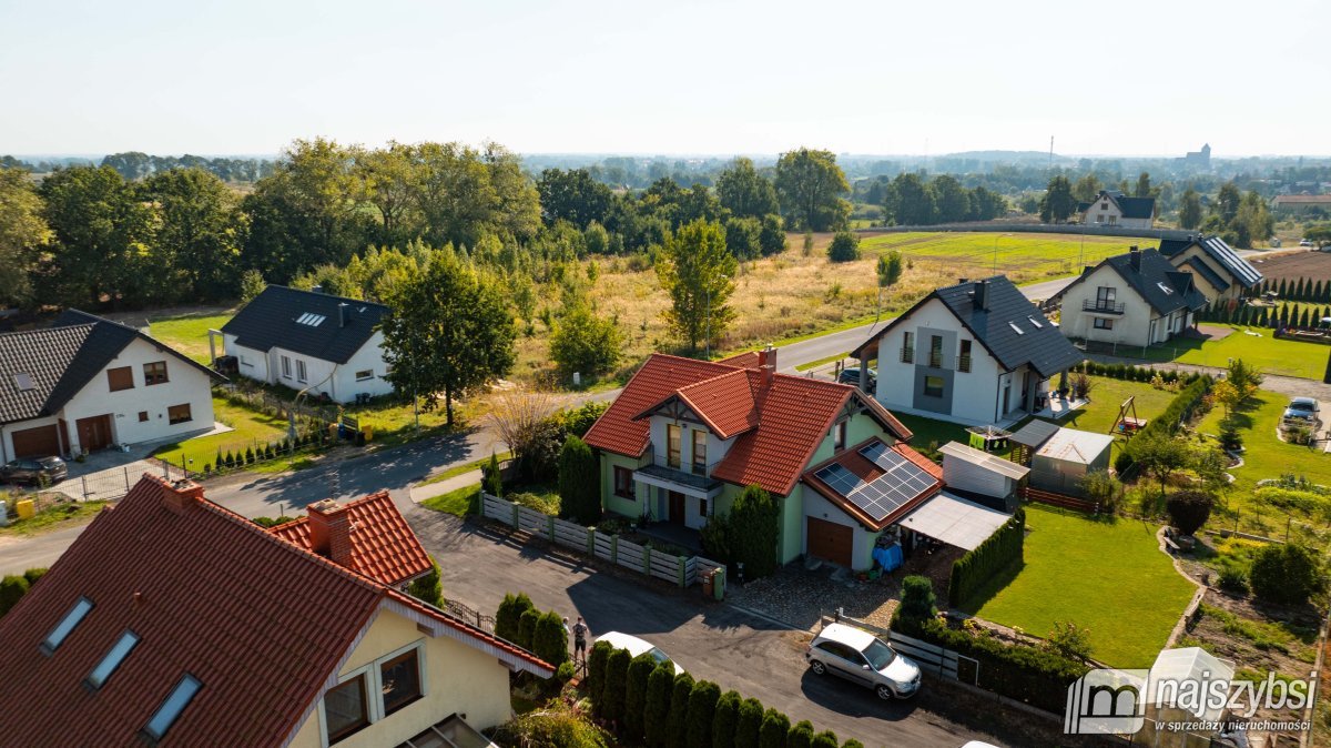 Choszczno- Dom jednorodzinny 230 m2 podpiwniczony  (40)