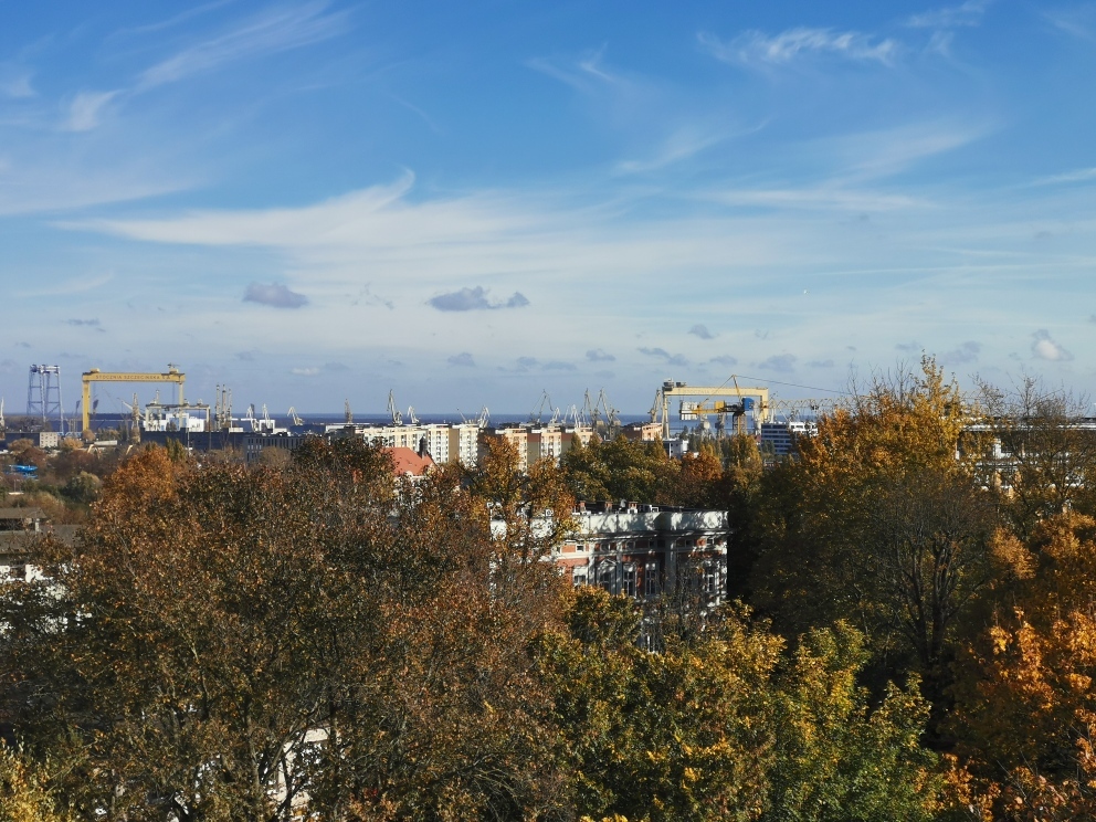 Odzieżowa, 2 pok z balkonem z widokiem (2)