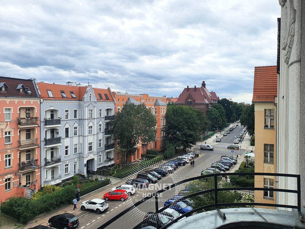 Wyjątkowe 140-metrowe mieszkanie w Centrum (9)