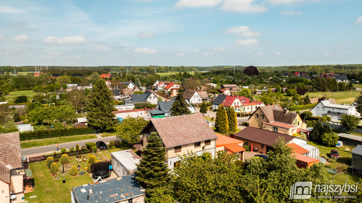 GOLCZEWO-Dom nad jeziorem 137m2 z działką 1924m2 (2)