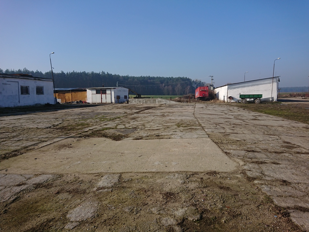 Obiekt, 100 m2, Raduń  (2)