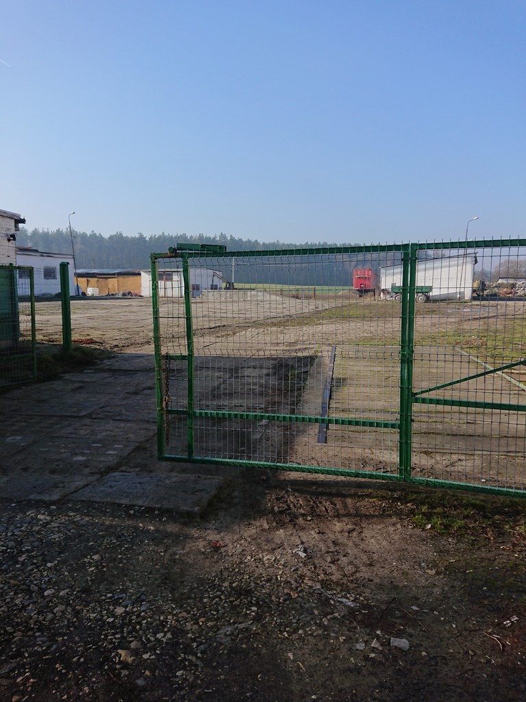 Obiekt, 100 m2, Raduń  (1)