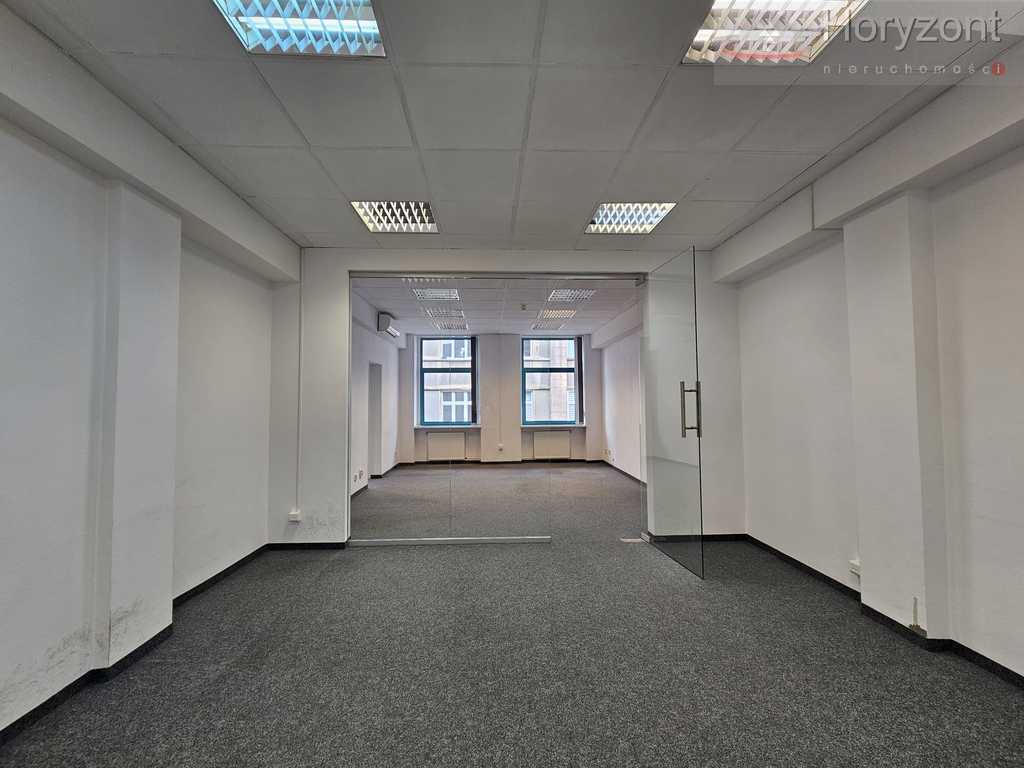 Biurowiec w Centrum 270m2 11pok. - 50zł/1m2 (3)