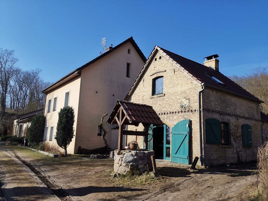 Dom z 3 bud. z widokiem na Odrę 60km od Berlina (2)