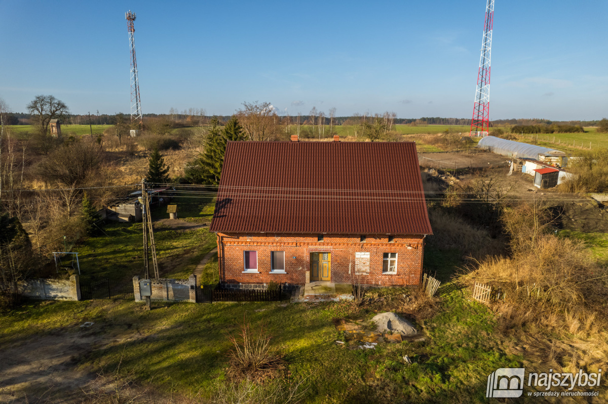 Steklno - dom 140m2 + 160m2 pom. gospodarcze. (20)