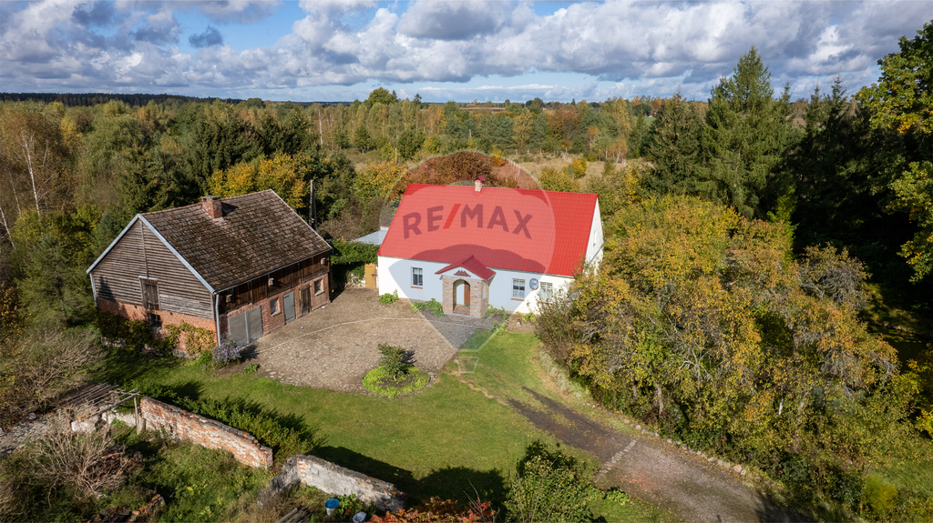 Dom wolnostojący z działką 6,36 ha w Piławie (2)