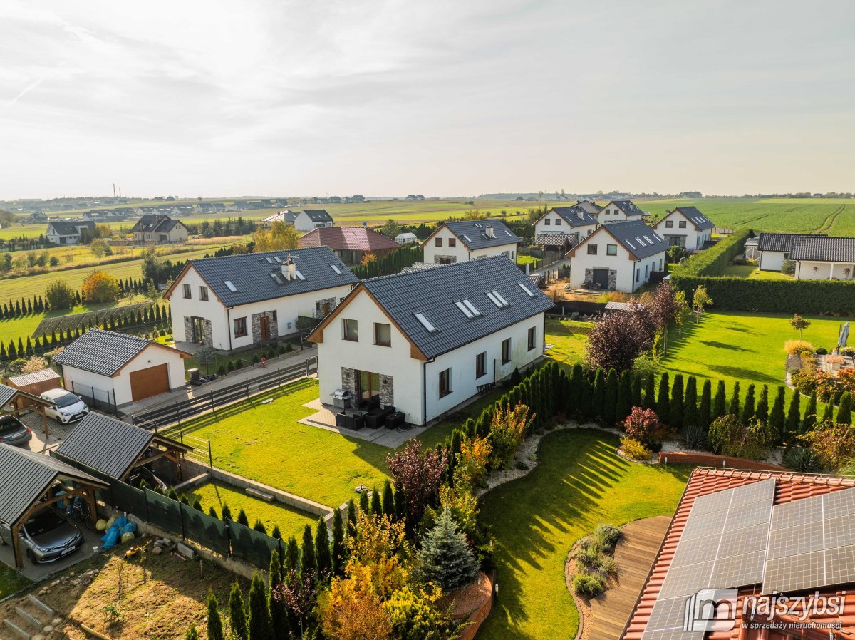 Żarowo - Nowoczesny dom bliźniaczy z ogrodem (1)