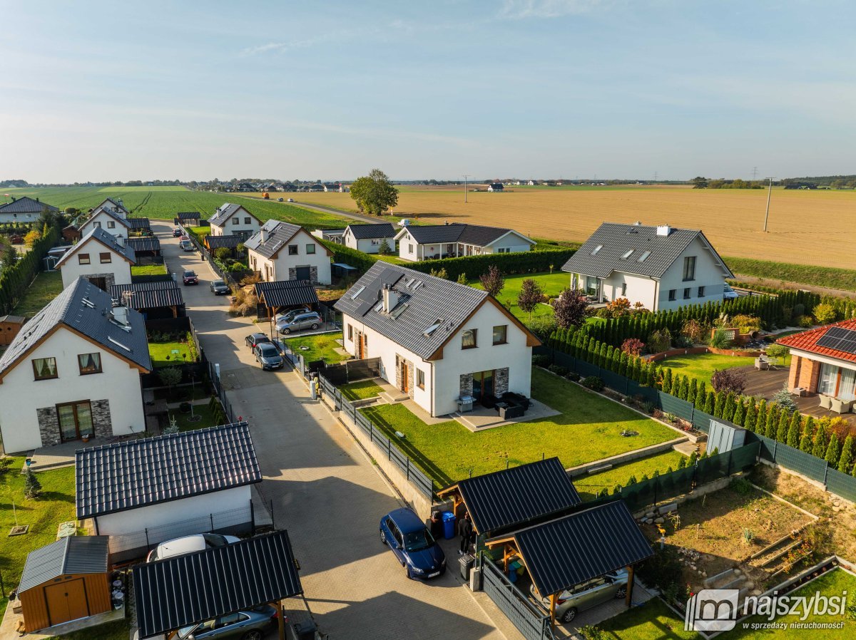 Żarowo - Nowoczesny dom bliźniaczy z ogrodem (2)