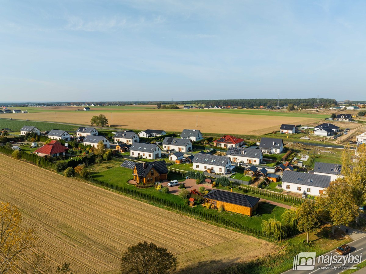 Żarowo - Nowoczesny dom bliźniaczy z ogrodem (29)