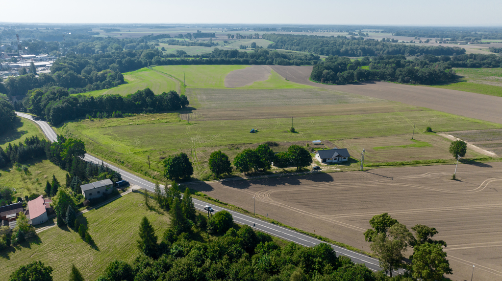 Sprzedam działkę budowlaną 1396 m2 (5)