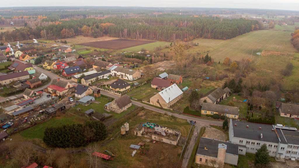 Budynek Gospodarczy  /Obiekt do zagospodarowania (6)