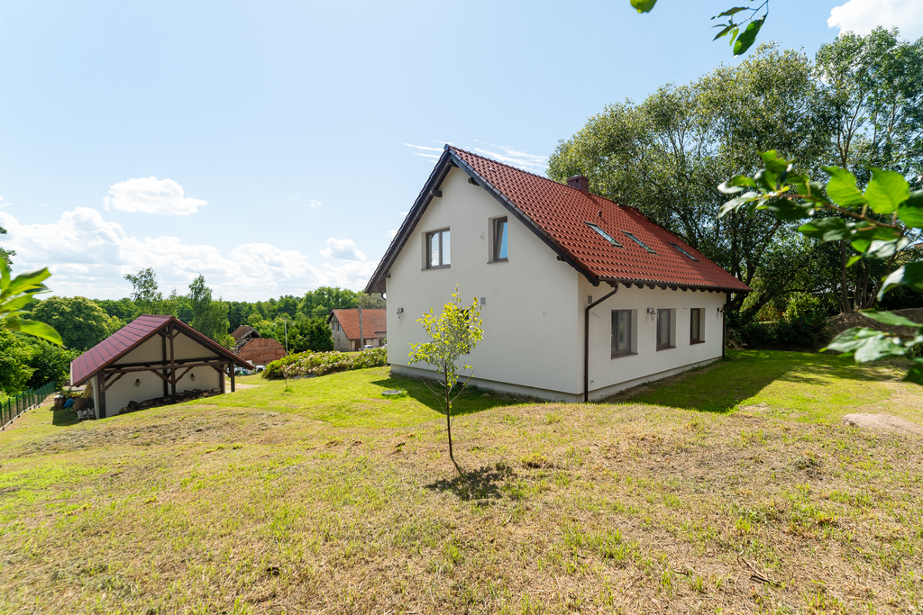 Piękny, nowoczesny dom rodzinny nad rzeką Odrą. (21)