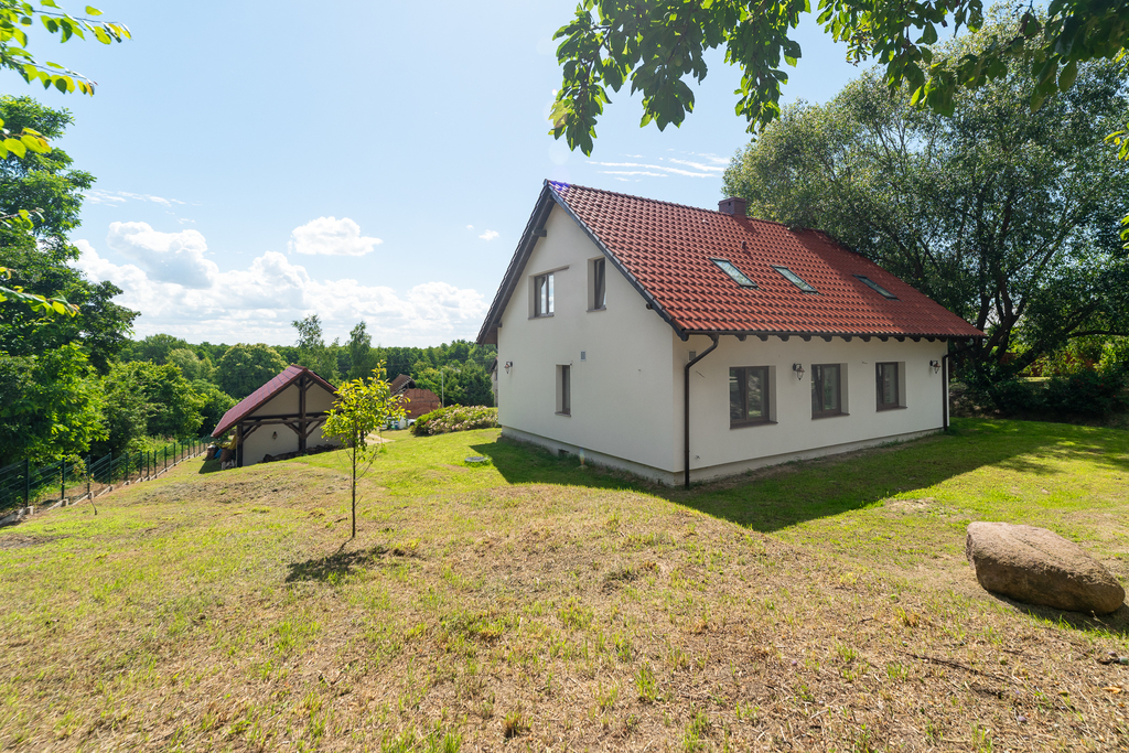 Piękny, nowoczesny dom rodzinny nad rzeką Odrą. (22)