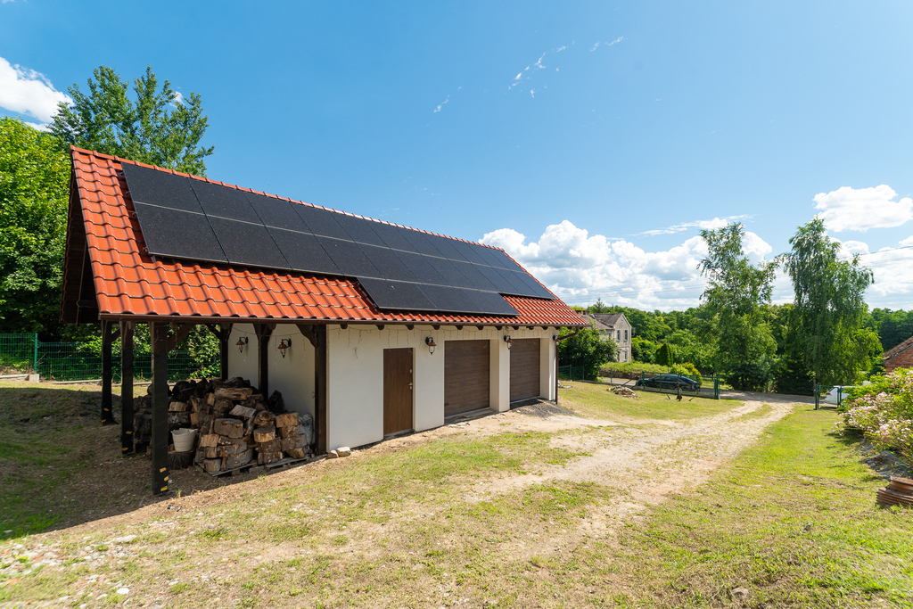 Piękny, nowoczesny dom rodzinny nad rzeką Odrą. (24)