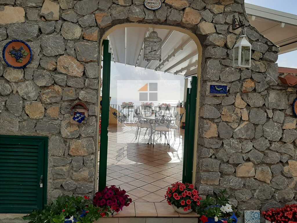 Wolno stojący, 160 m2, San Nicola Arcella San Nicola Arcella (4)