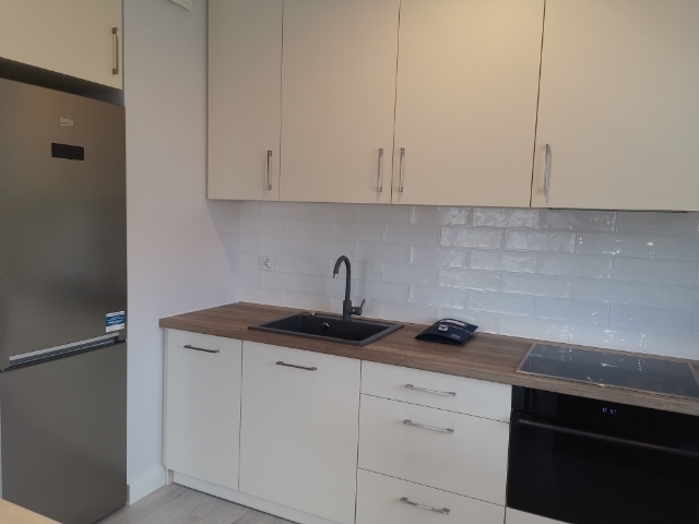 Nowy apartament 2 pok. z garażem, wysoki standard (12)