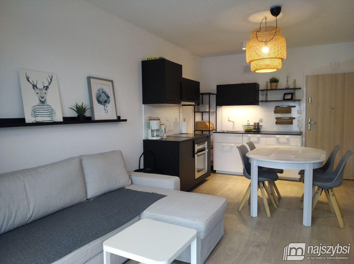 KOŁOBRZEG- Apartament z basenem blisko morza (2)