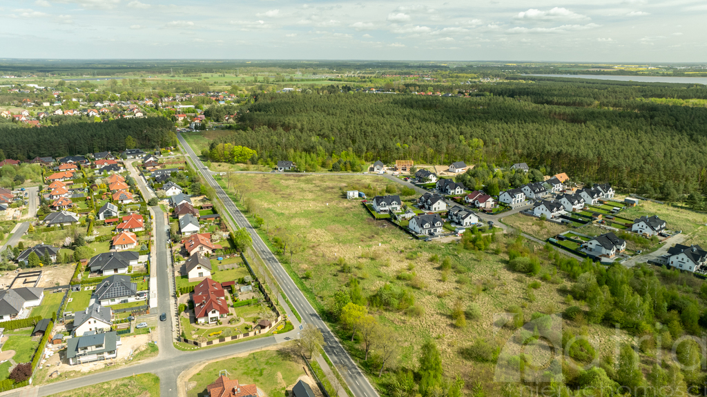 Uzbrojona działka budowlana - 969 m2 w Kobylance (8)