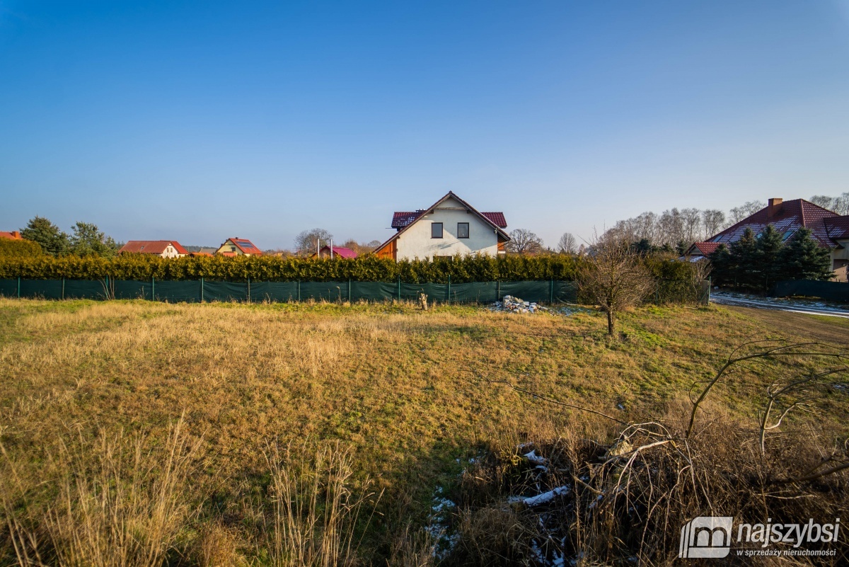 Działka w Białuniu o pow. 3173 m2. (15)