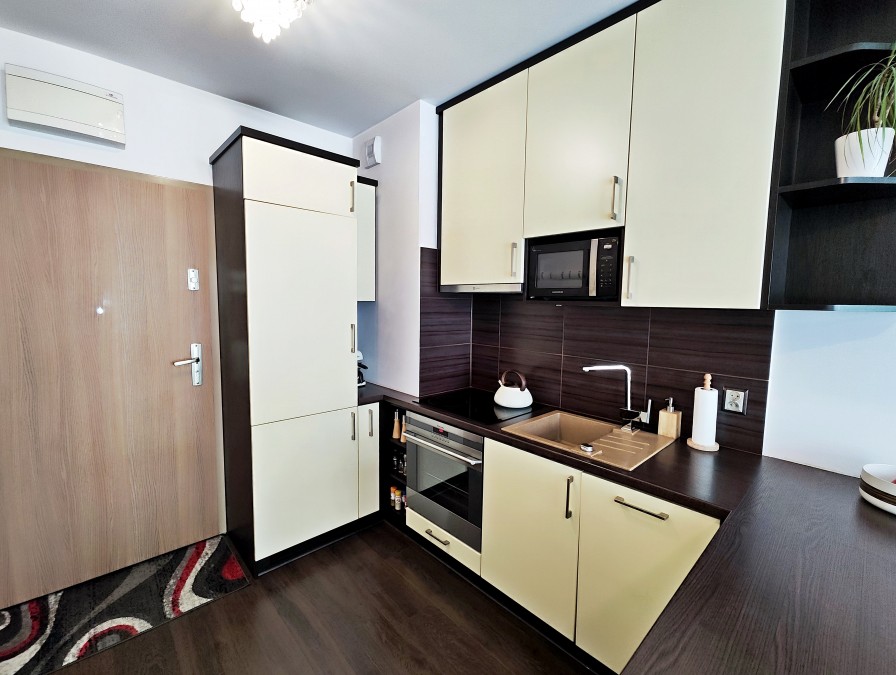 APARTAMENT Z MIEJSCEM PARKINGOWYM W CENTRUM (11)